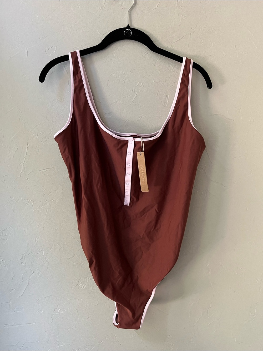 SKIMS SIGNATURE SWIM SNAP FRONT SWIMSUIT HENNA CONTRAST 2X